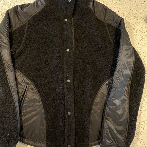 Lululemon go cozy jacket in black - Picture 4 of 9